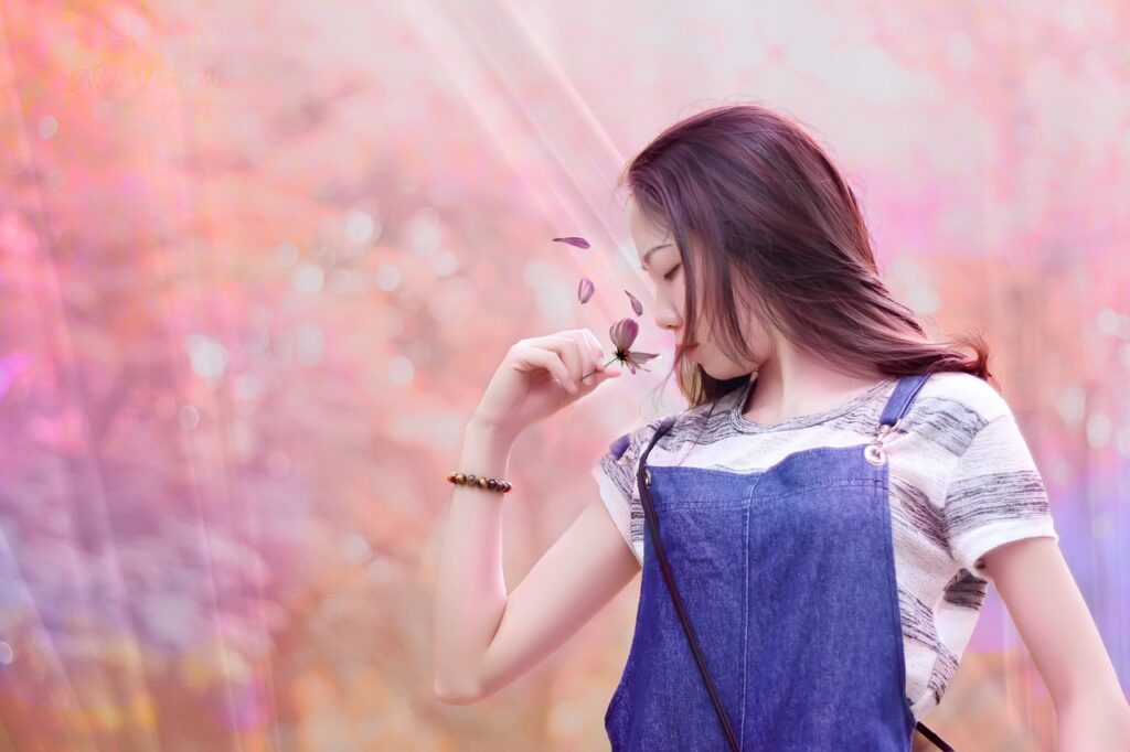 如何处理两个机位之间的音频差异、防止音视频不同步造成尴尬