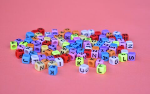 在短视频内容创作中，有哪些常见的误区需要避免？（总结性质，以后会有实战案例）