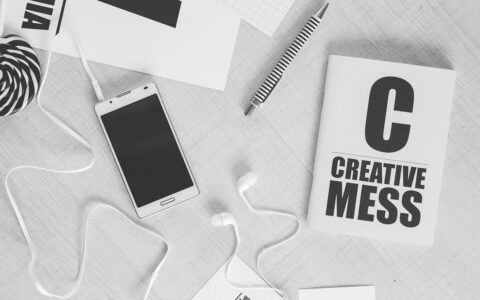 在抖音中卖课，和在小红书中卖课，到底有什么区别？（后附详细操作步骤）