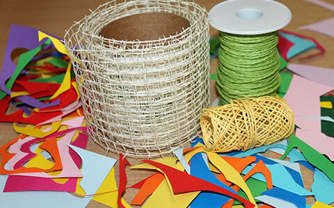 人工智能，最可能替代的，或者说最快的替代的行业是什么？哪些人会立刻失业？