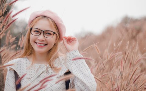 讲课时的肢体语言需要注意哪些细节？肢体语言的运用技巧有哪些？