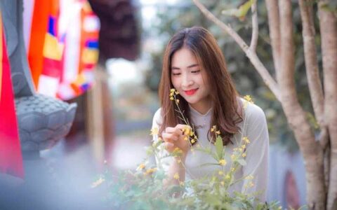 分享一些短视频配音的热门文案，非常适合做一些书单号、鸡汤类的励志爽文