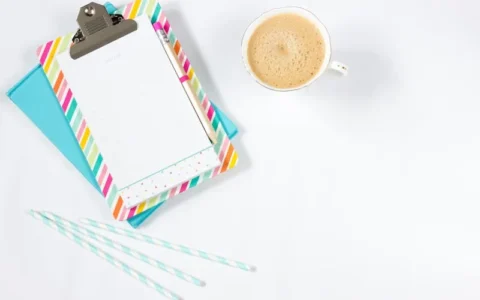 为什么自媒体达人，特别推崇结构化思维工具，以及结构化的思考模型？在职场中，常用的思维模型有有哪些，各自的应用场景是什么？