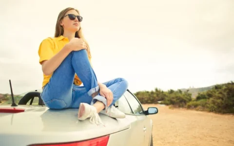 闪剪和剪映都是功能强大的数字人视频制作工具，在功能有哪些异同？哪个更好用呢（从相同点、不同点全方位对比）