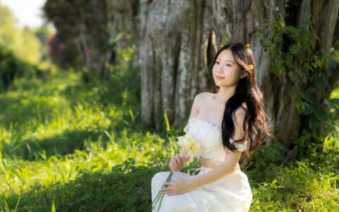 打死别只用一个AI！这套“国产工具组合拳”（提示词+复盘+绘图）让我的课程质量碾压同行